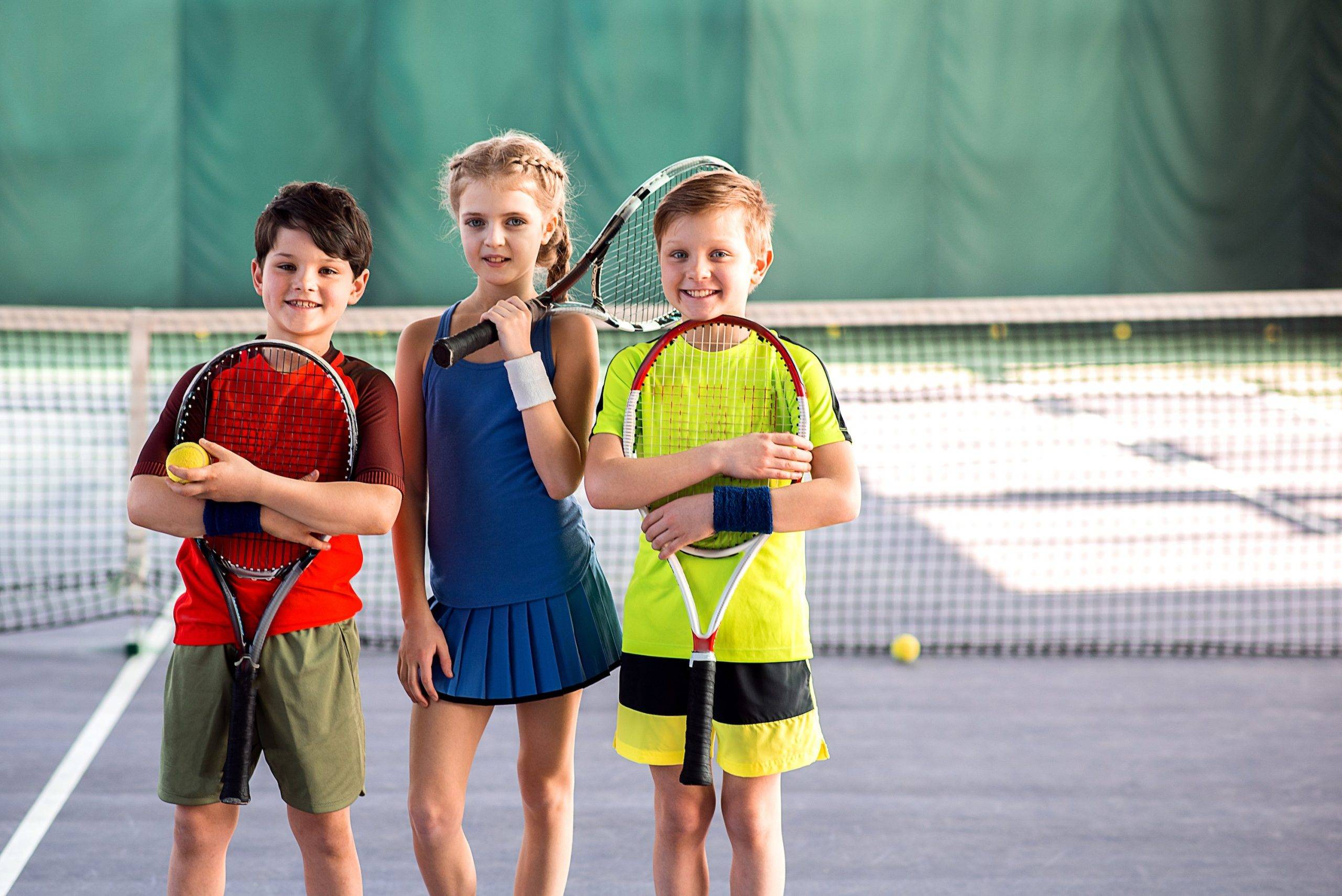 Choosing the Right Tennis Gear: Rackets, Shoes, and Accessories